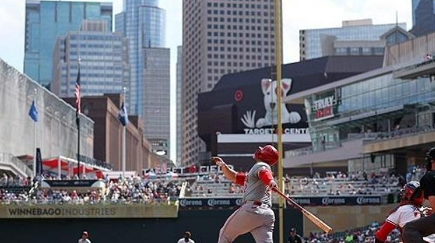 "2조원 이상"...MLB 미네소타, 40년 만에 '구단 매각' 선언