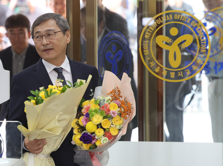 [금주 정치·사회 주요기사] 조기노령연금 신규수급자 '10만명' 첫 돌파...대통령실 "내년 의대정원 조정 안돼" 外