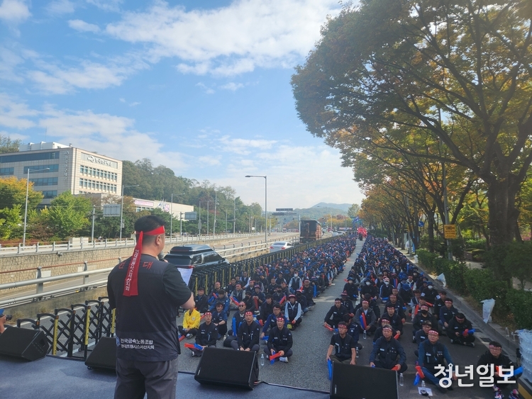 현대트랜시스 한 달만에 파업 종료…임원 급여 20% 반납 '비상경영'